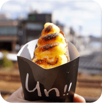 写真:UN!!とパッケージに書いてあるお菓子